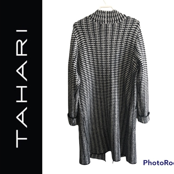 TAHARI Soft Cozy Warm Long Cardigan Sweater sz Medium - Picture 3 of 6